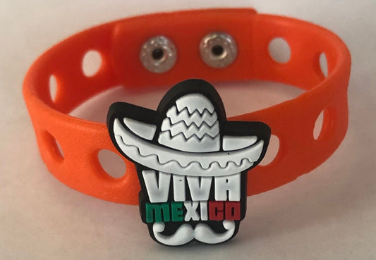 Viva Mexico Croc charm bracelet | Latino, Mexican, and Chicano charms